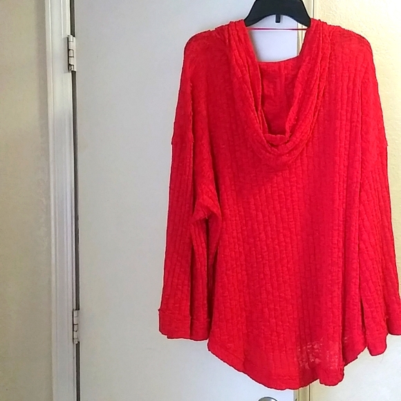 SOLD. Free People Slouchy Baja Babe Hacci Red Hooded Cardigan. As New. No Tag - Picture 9 of 16